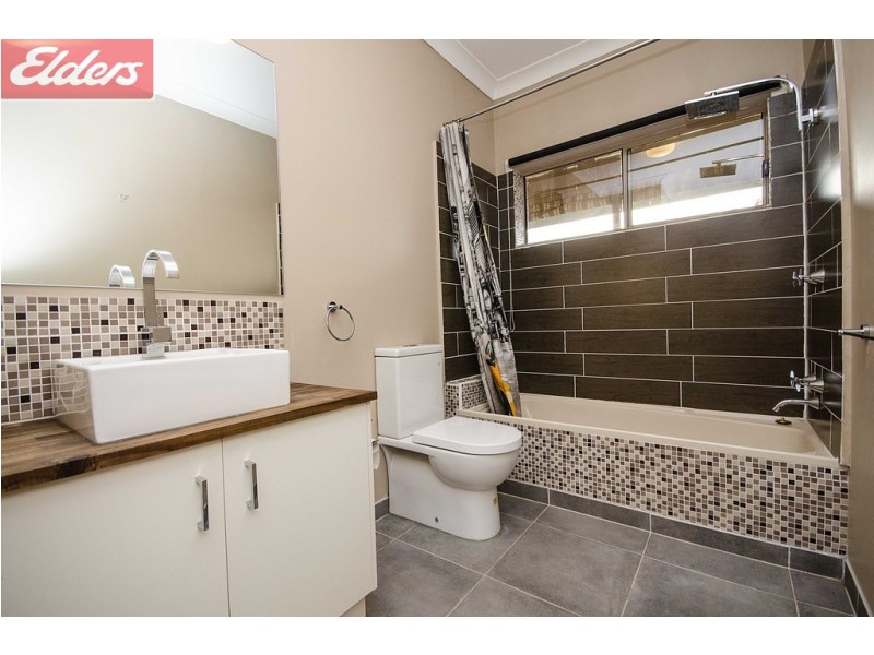 10 Craig Drive, Bellbridge VIC 3691