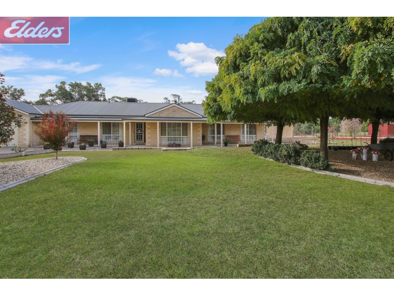 15 Kimball Court, Thurgoona NSW 2640