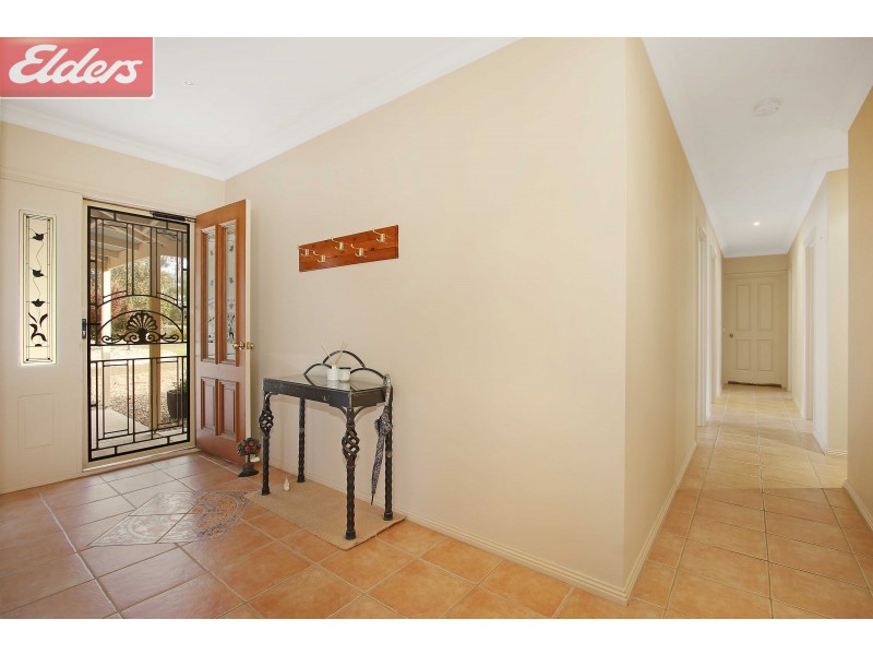 15 Kimball Court, Thurgoona NSW 2640