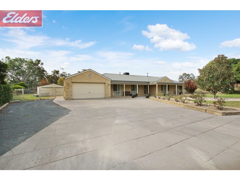 15 Kimball Court, Thurgoona NSW 2640