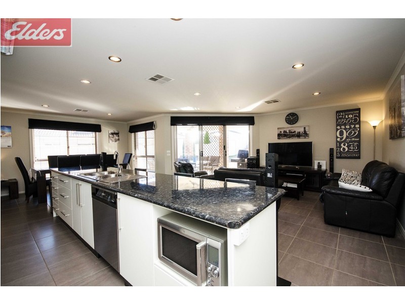 11 Mortimer Terrace, Wodonga VIC 3690