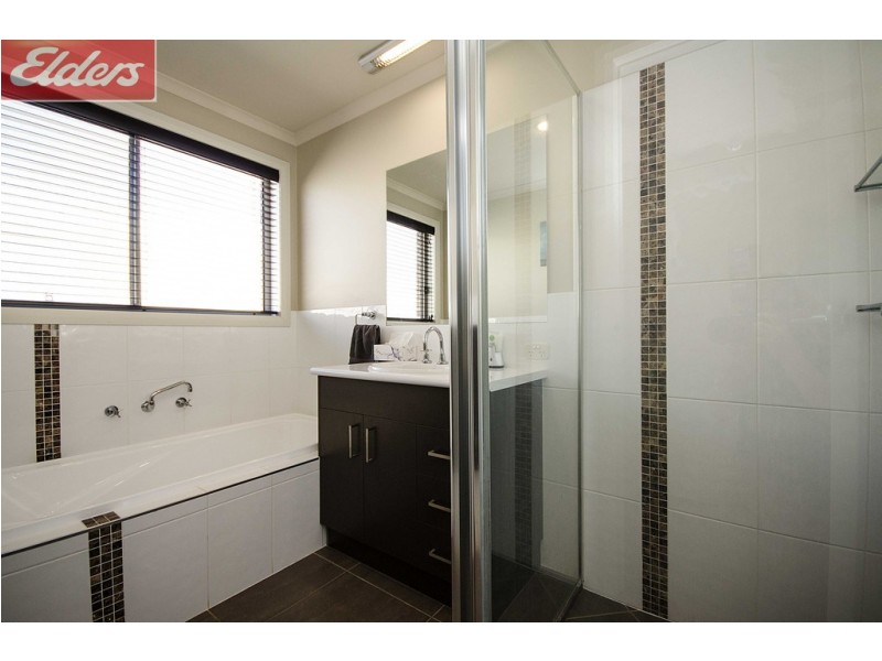 11 Mortimer Terrace, Wodonga VIC 3690