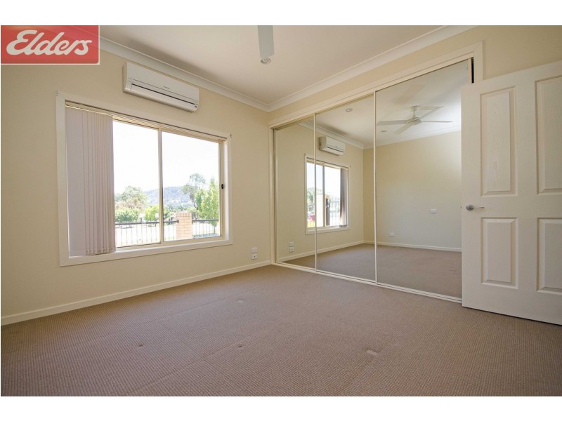 1/480 Wagga Road, Lavington NSW 2641