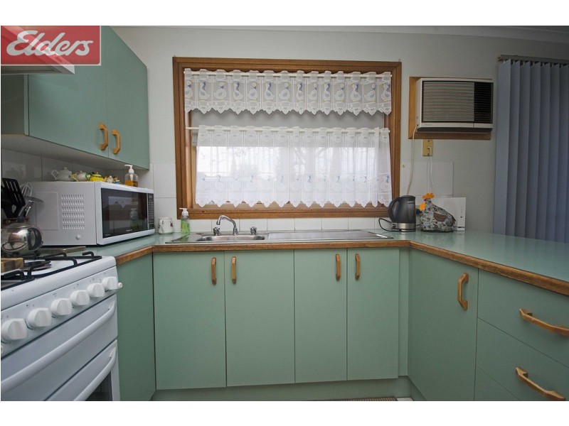 2/5 Roadshow Drive, Wodonga VIC 3690