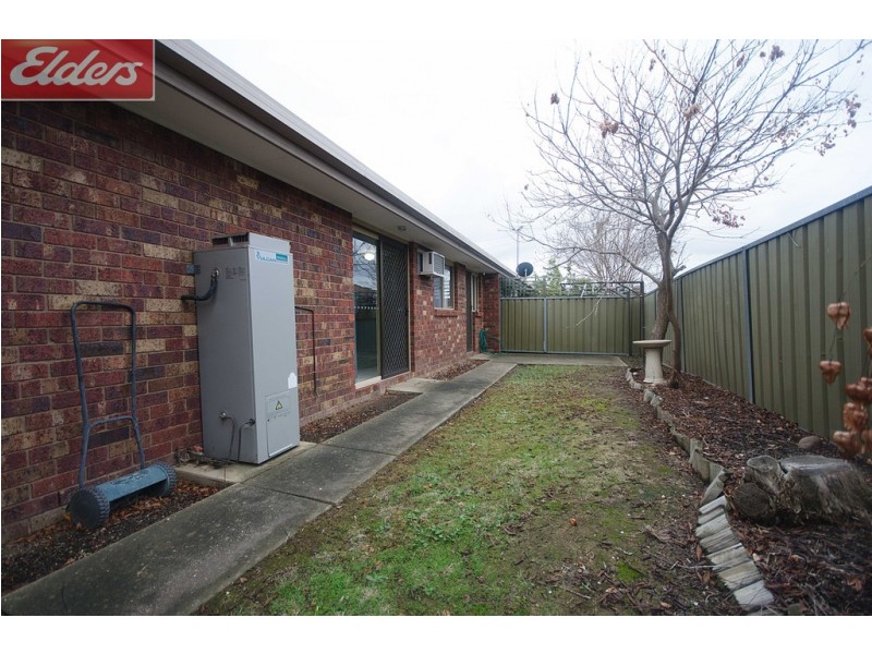2/5 Roadshow Drive, Wodonga VIC 3690