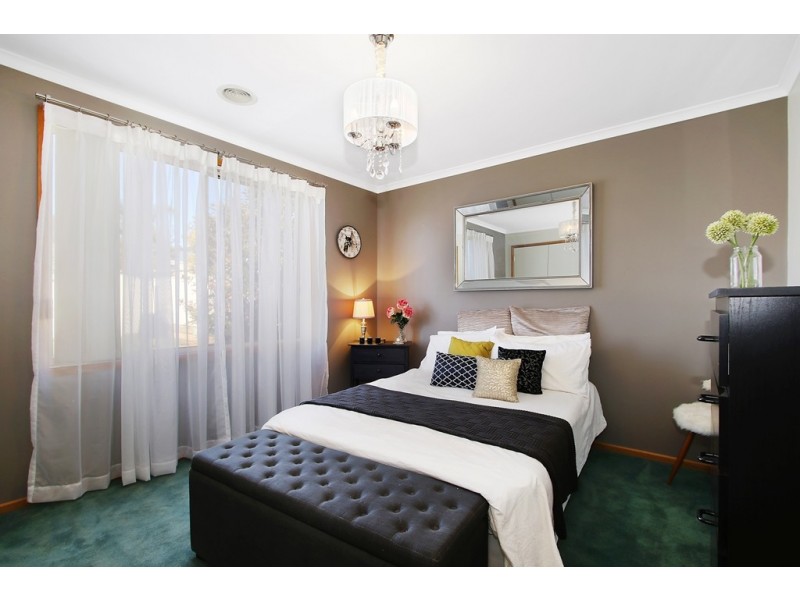 15 Mackenzie Crescent, Wodonga VIC 3690