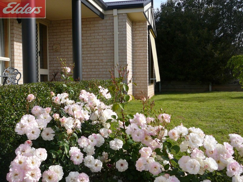 15 Mackenzie Crescent, Wodonga VIC 3690