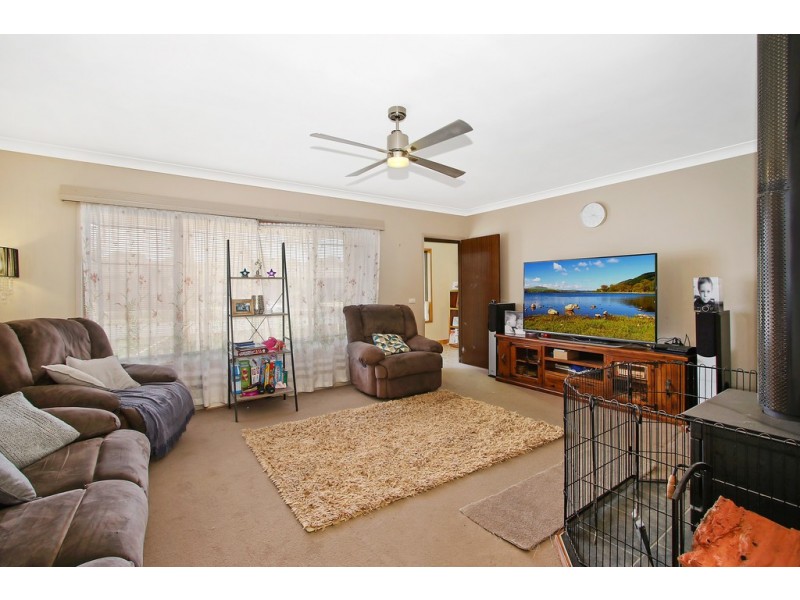 521 Kaitlers Road, Lavington NSW 2641