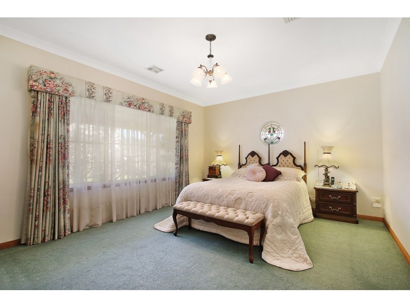 69 Huon Creek Road, Wodonga VIC 3690