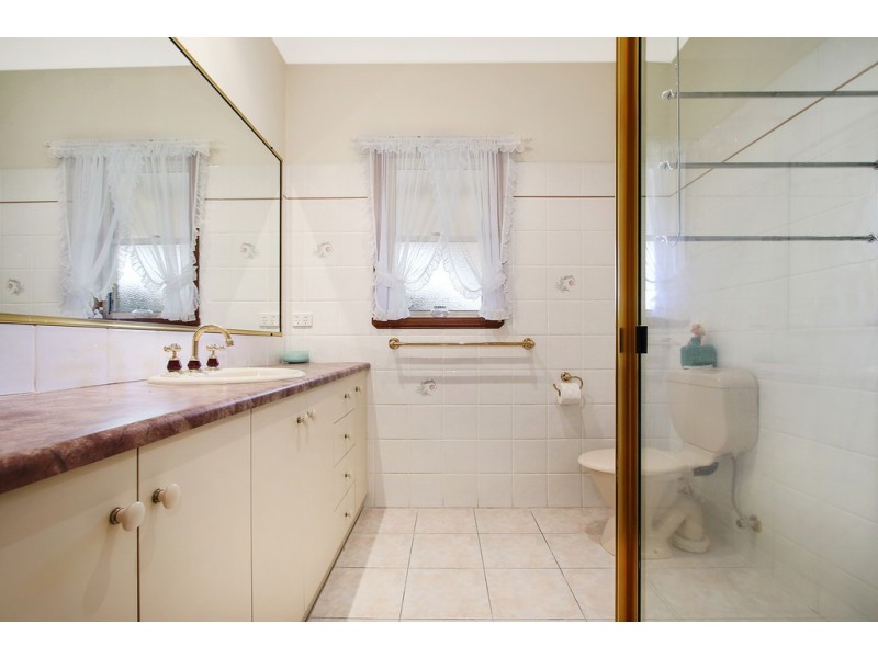 69 Huon Creek Road, Wodonga VIC 3690