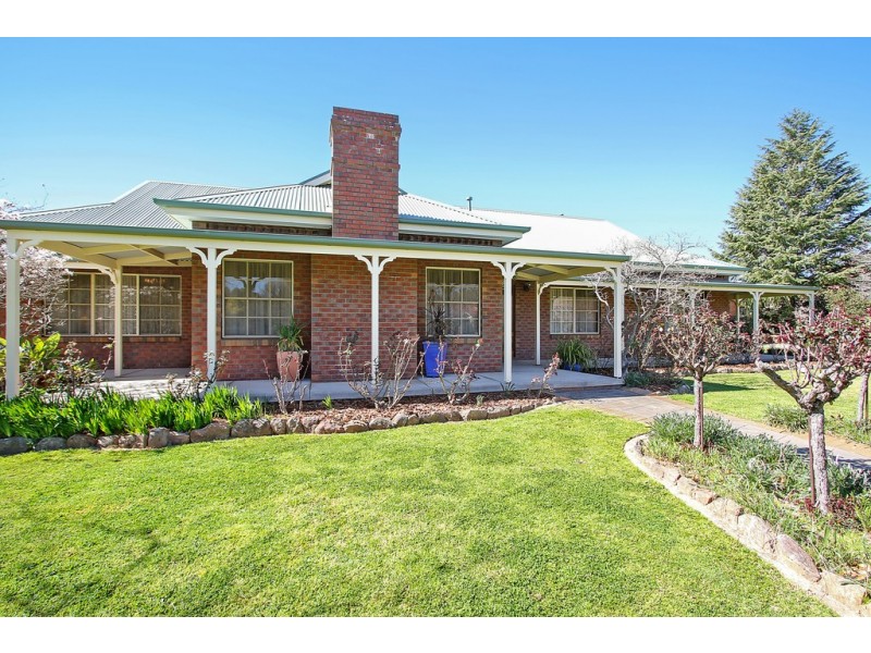 69 Huon Creek Road, Wodonga VIC 3690