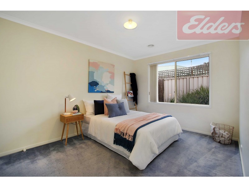 8 Irvine Court, Wodonga VIC 3690