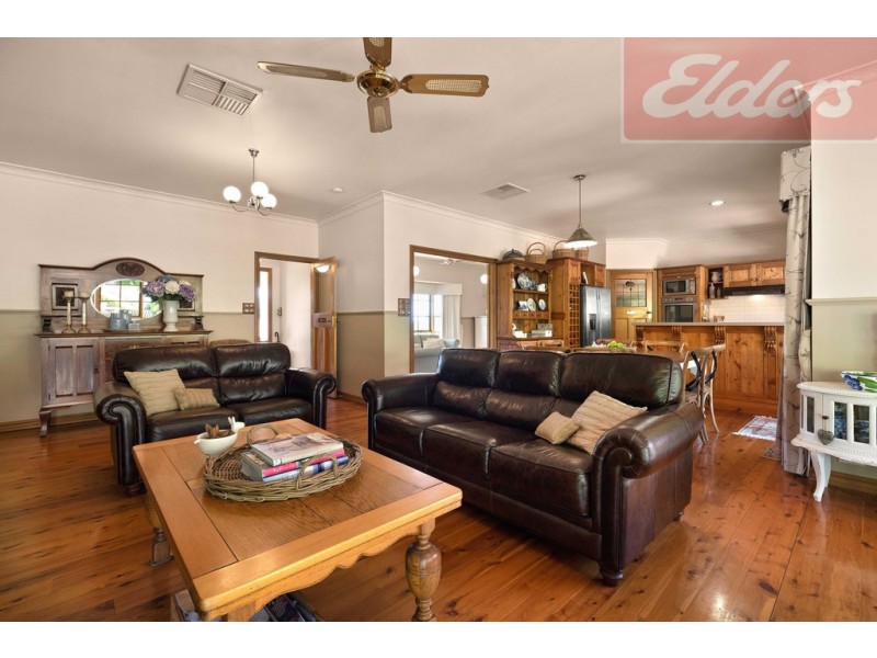 4 Francis Court, Wodonga VIC 3690