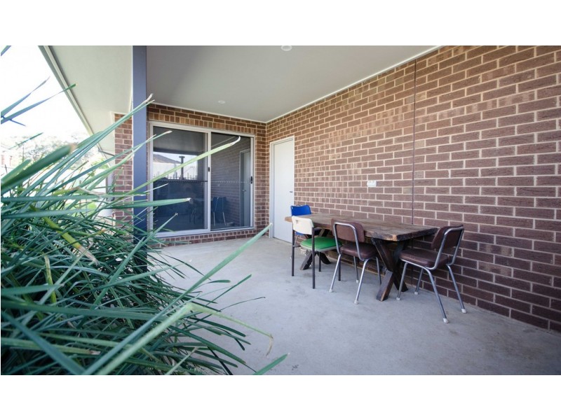2 Victoria Cross Parade, Wodonga VIC 3690