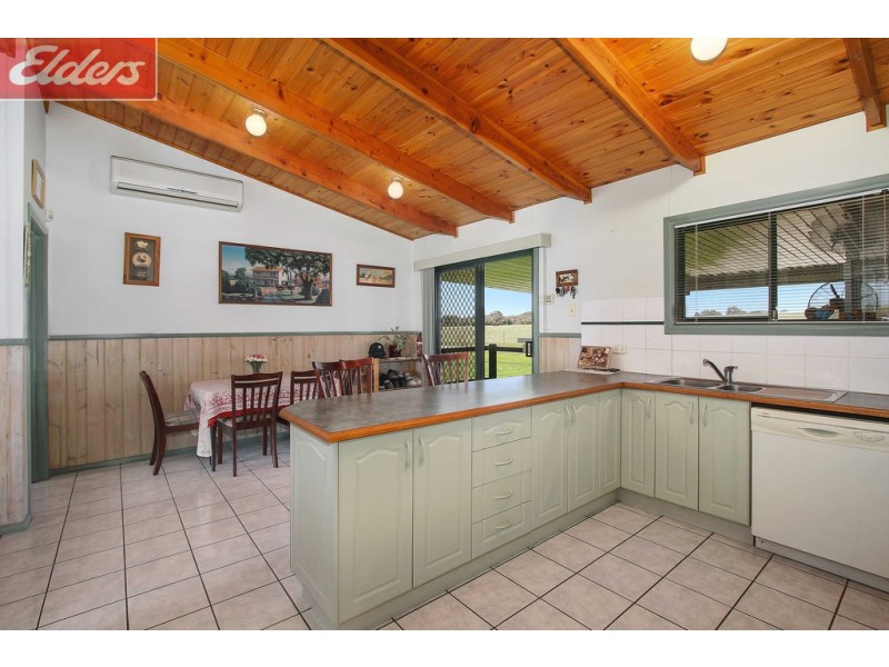 430 Perryman Lane, Table Top NSW 2640