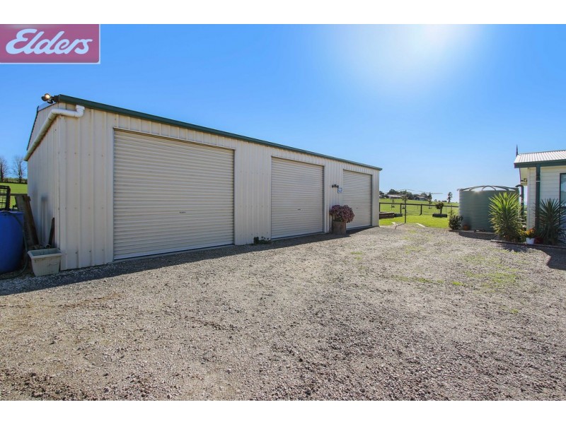 430 Perryman Lane, Table Top NSW 2640