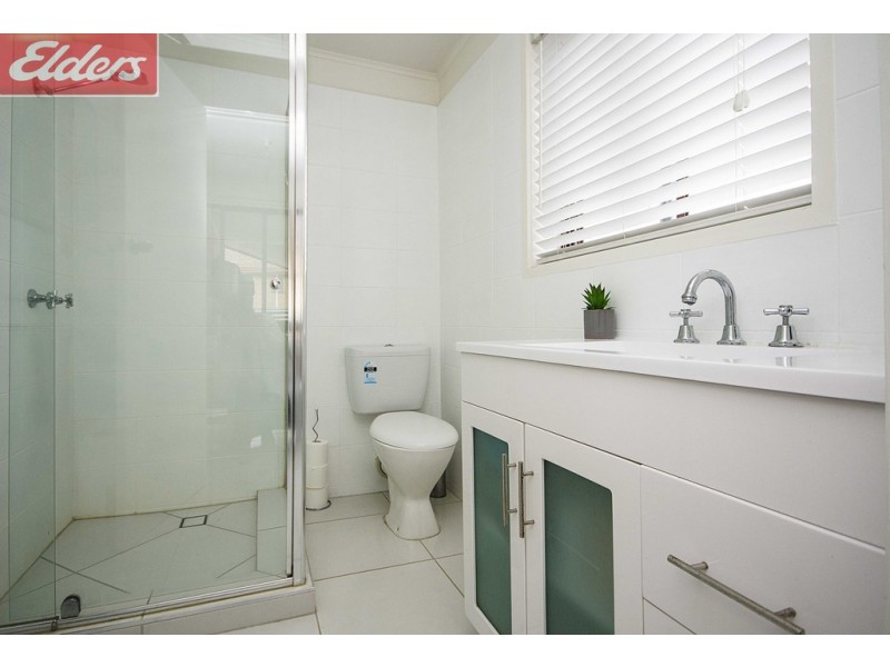 4 Glenairne Street, Wodonga VIC 3690