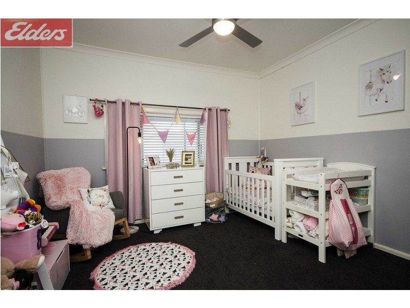 4 Glenairne Street, Wodonga VIC 3690