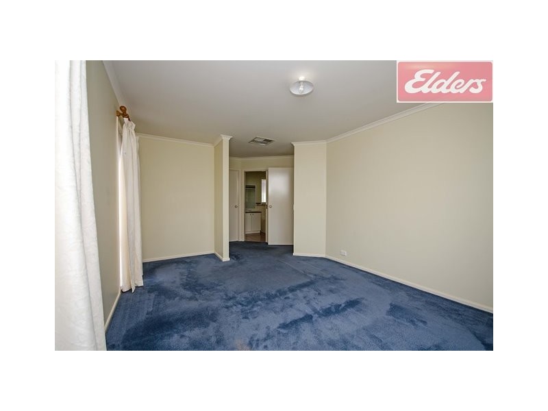 60 Mountain View Drive, Lavington NSW 2641