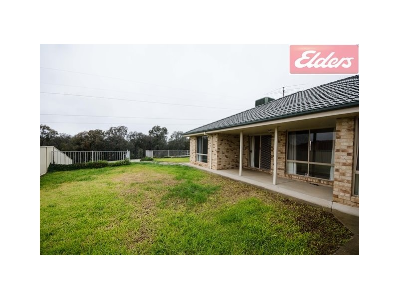 60 Mountain View Drive, Lavington NSW 2641