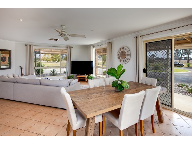 2380 Murray Valley Highway, Barnawartha VIC 3688