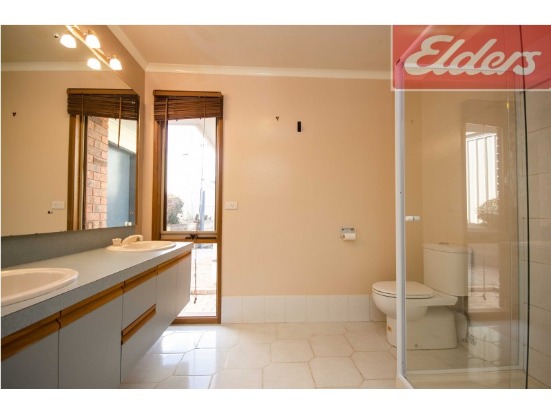 12 Macpherson Street, Wodonga VIC 3690