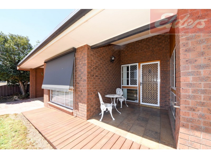 14 Hay Street, Corowa NSW 2646