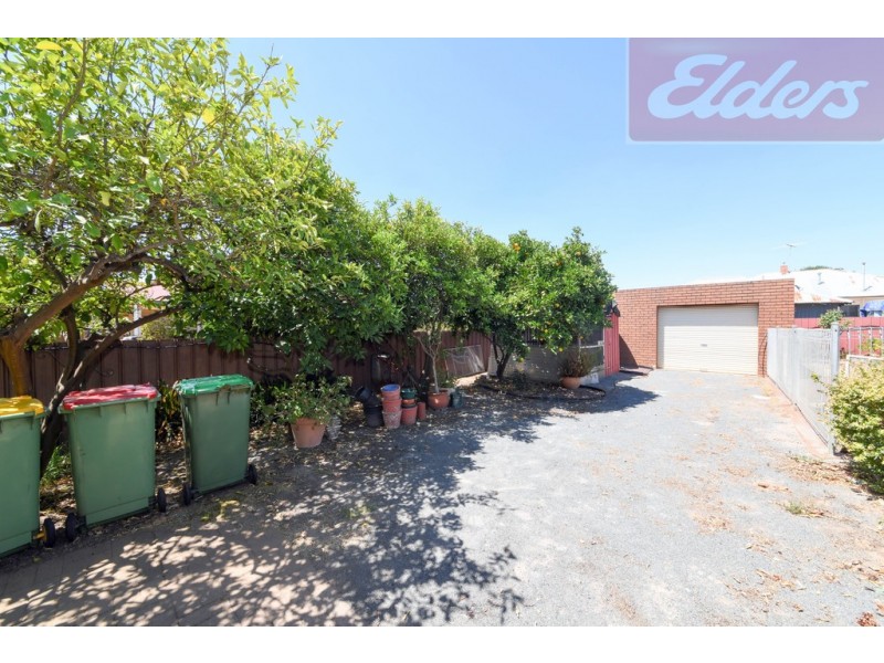 14 Hay Street, Corowa NSW 2646