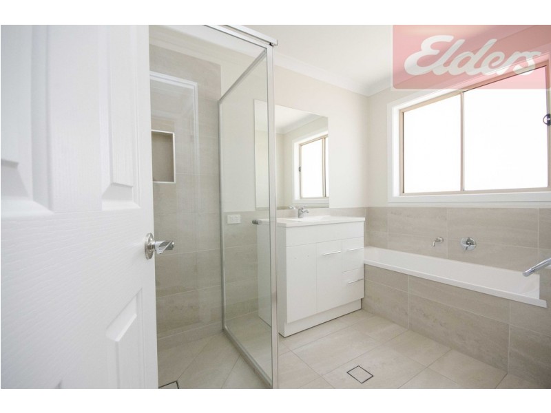 17 Keighran Avenue, Wodonga VIC 3690