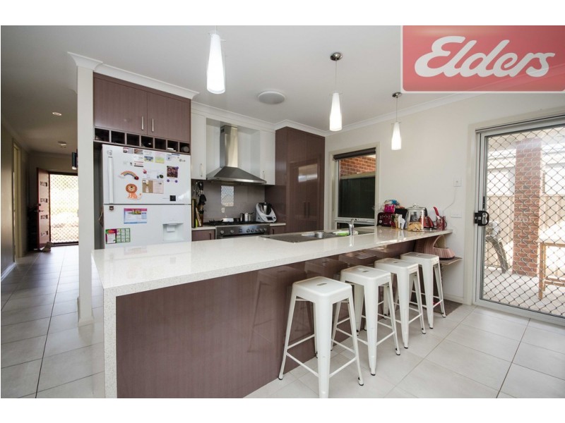 45 Peeler Street, Wodonga VIC 3690