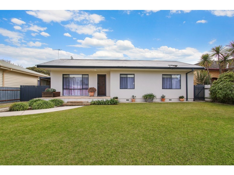 397 Eden Street, Lavington NSW 2641