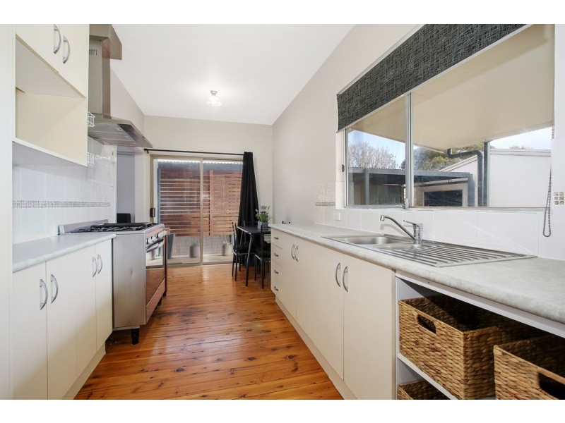 397 Eden Street, Lavington NSW 2641