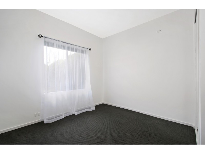 397 Eden Street, Lavington NSW 2641