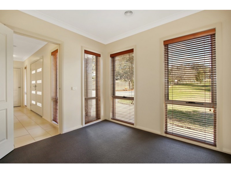 7 Riversdale Place, Wodonga VIC 3690