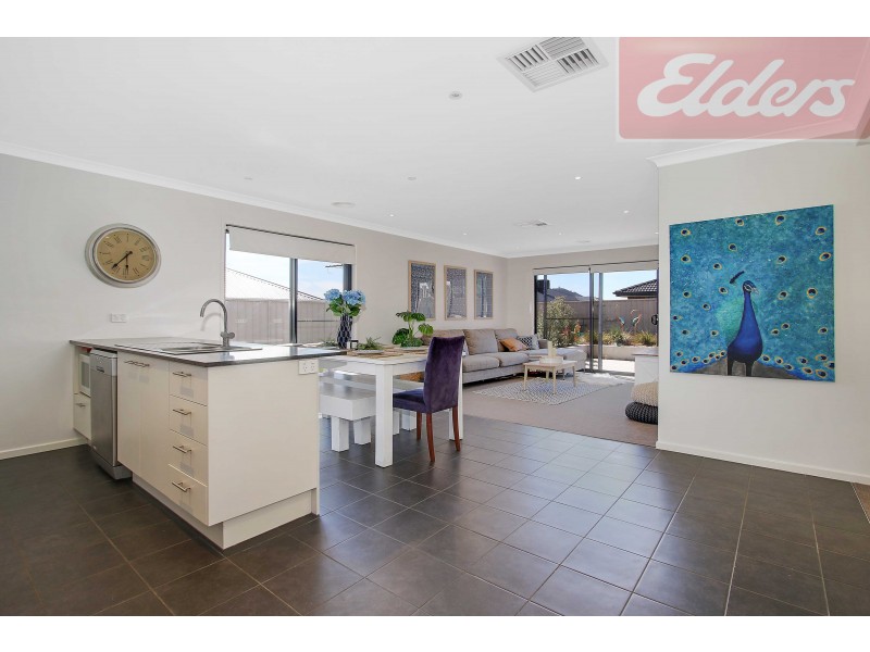 25 Gurney Crescent, Wodonga VIC 3690