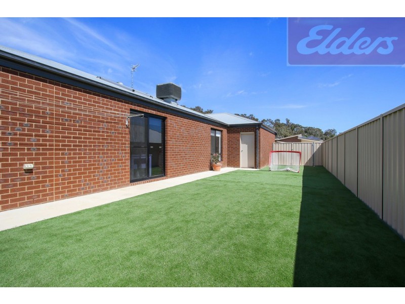 25 Gurney Crescent, Wodonga VIC 3690