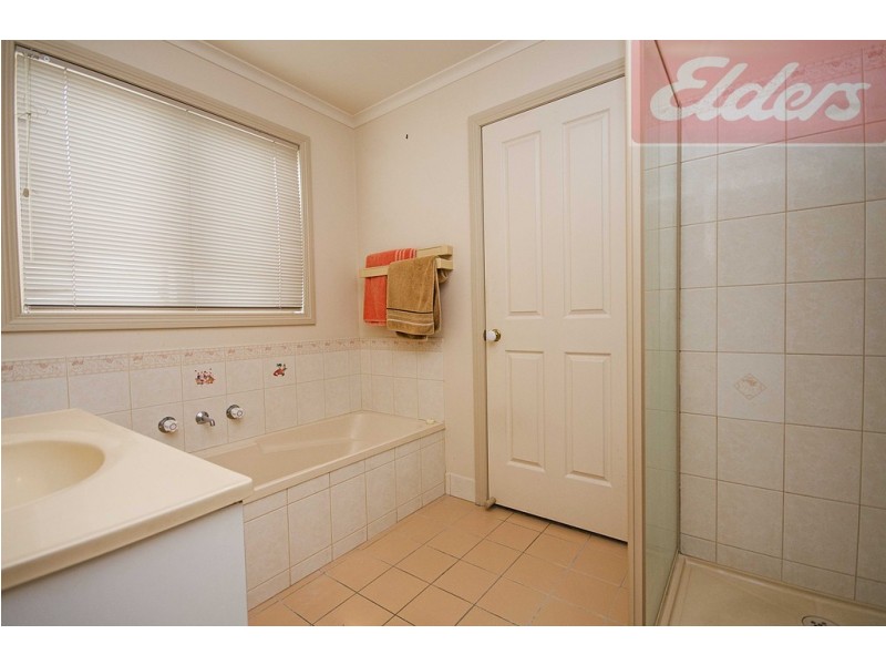 6 Rosella Mews, Wodonga VIC 3690