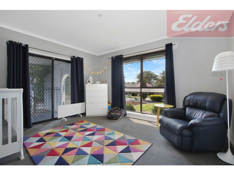 13 Parkland Drive, Wodonga VIC 3690