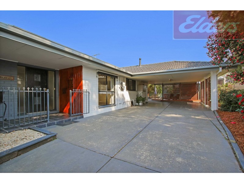 13 Parkland Drive, Wodonga VIC 3690