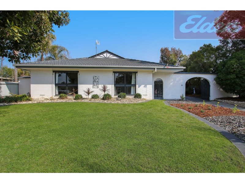 13 Parkland Drive, Wodonga VIC 3690