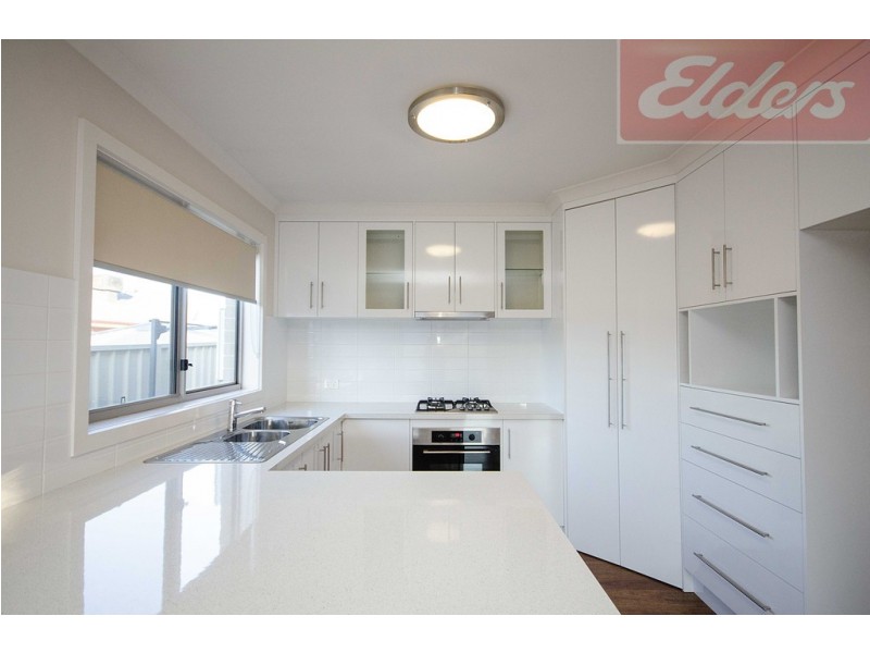 5/9 Donnolley Court, Lavington NSW 2641