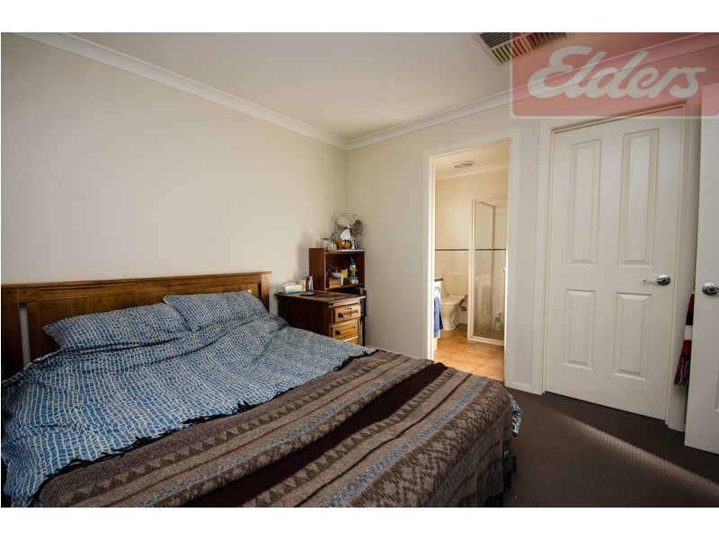 10 Ambrose Cresent, Wodonga VIC 3690