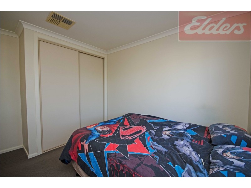 10 Ambrose Cresent, Wodonga VIC 3690