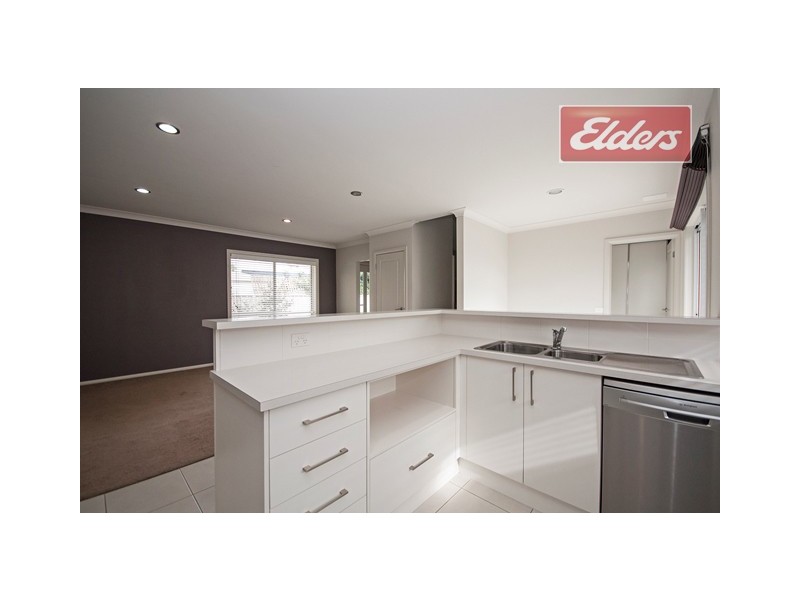 2/26 William Street, Wodonga VIC 3690