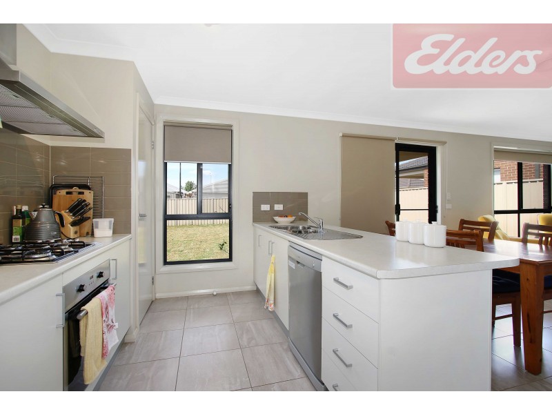 8 Jacka Street, Wodonga VIC 3690