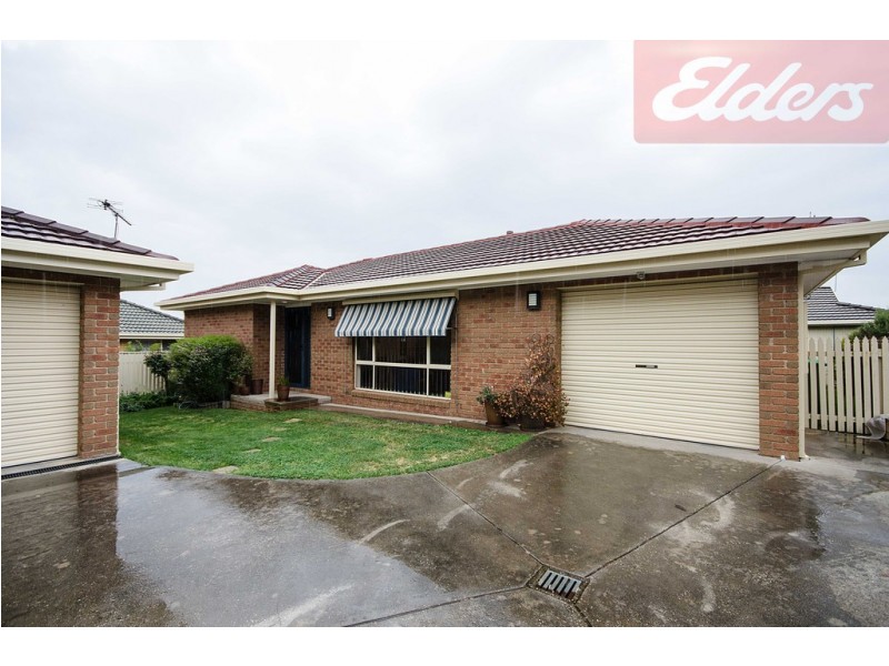2/11 Bent Place, Wodonga VIC 3690