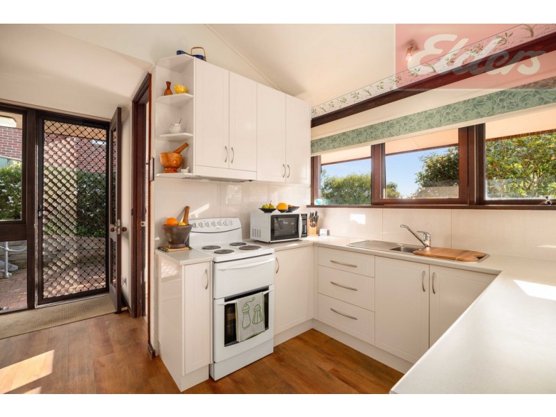 698 Yambla Avenue, Albury NSW 2640