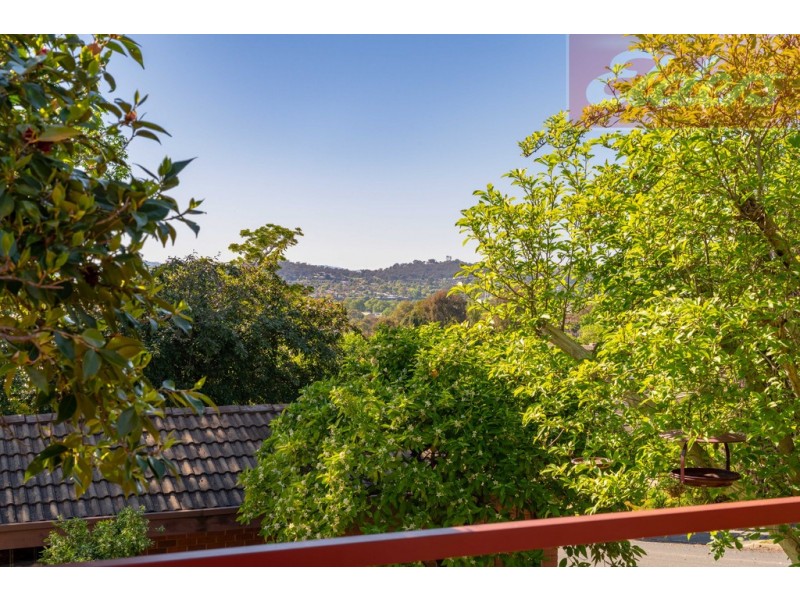 698 Yambla Avenue, Albury NSW 2640