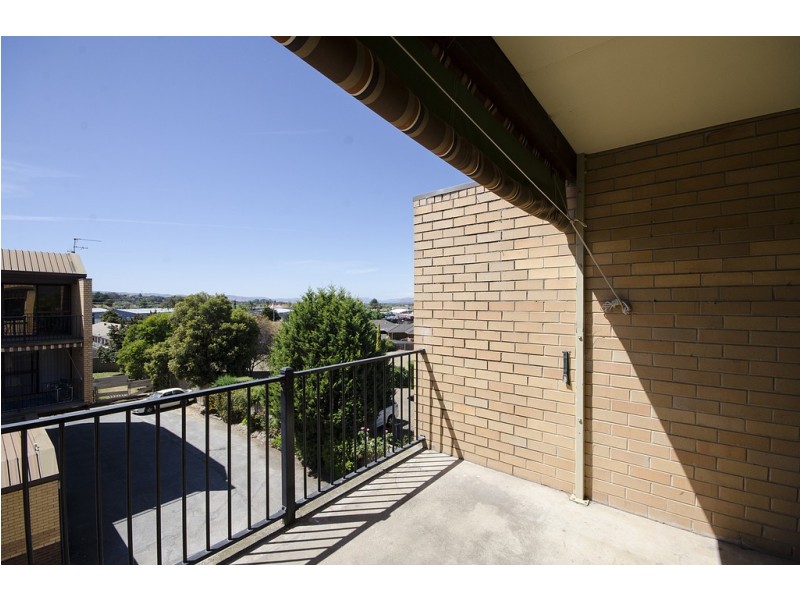 23/429 McDonald Road, Lavington NSW 2641