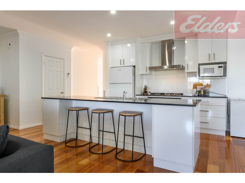 13 Hawk Place, Wodonga VIC 3690